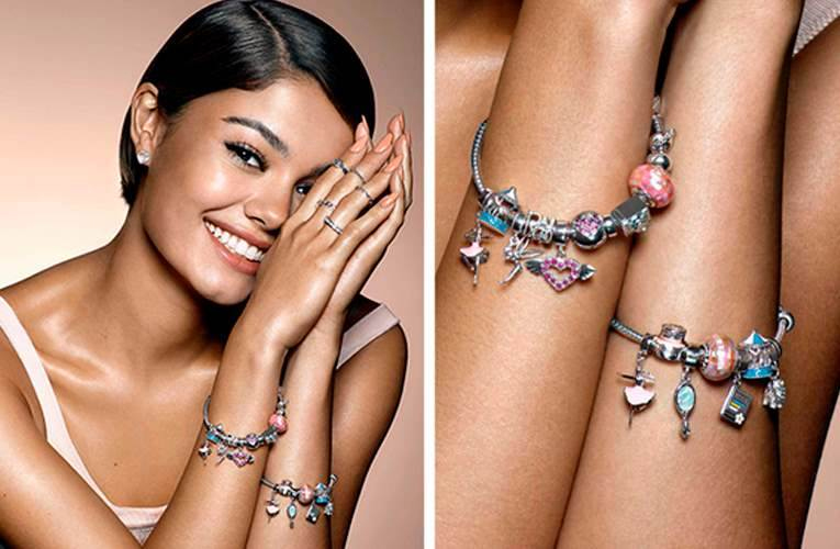 Como usar pulseira com berloques