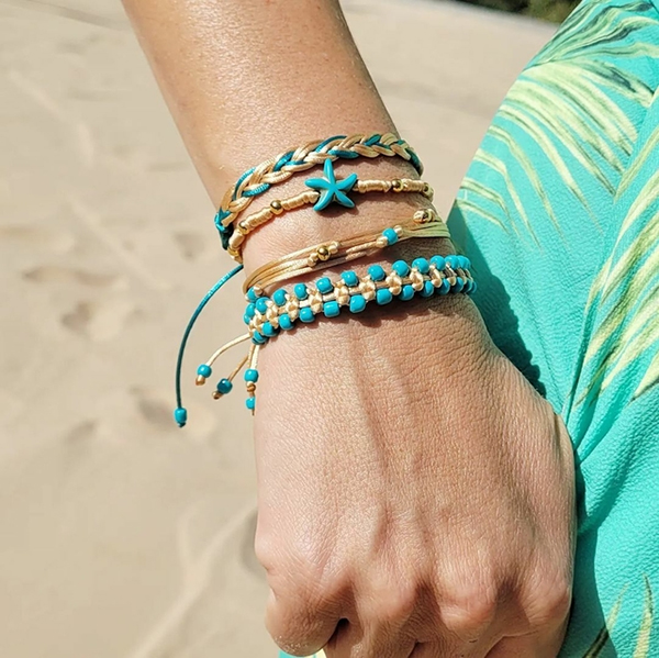 Pulseira para usar na praia
